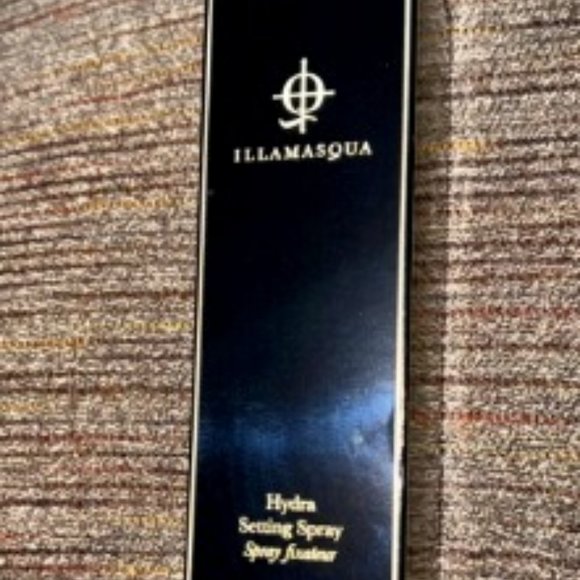 Illamasqua - 3.3oz. Hydra Setting Spray, NEW - Picture 1 of 1